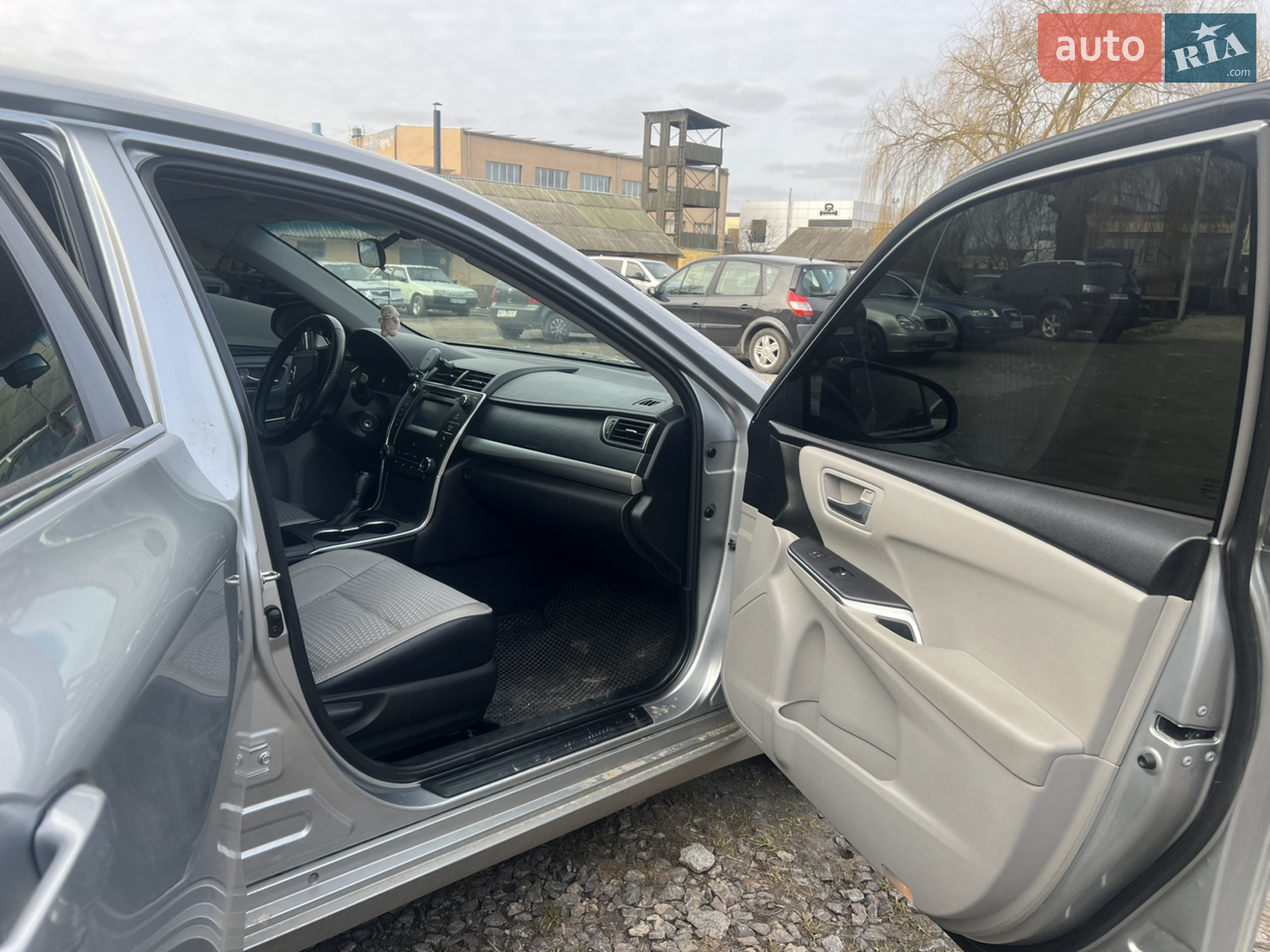 2015 Toyota Camry - мініатюра 4