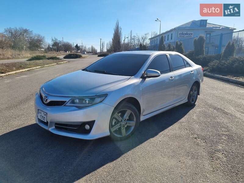 Toyota Camry 2013