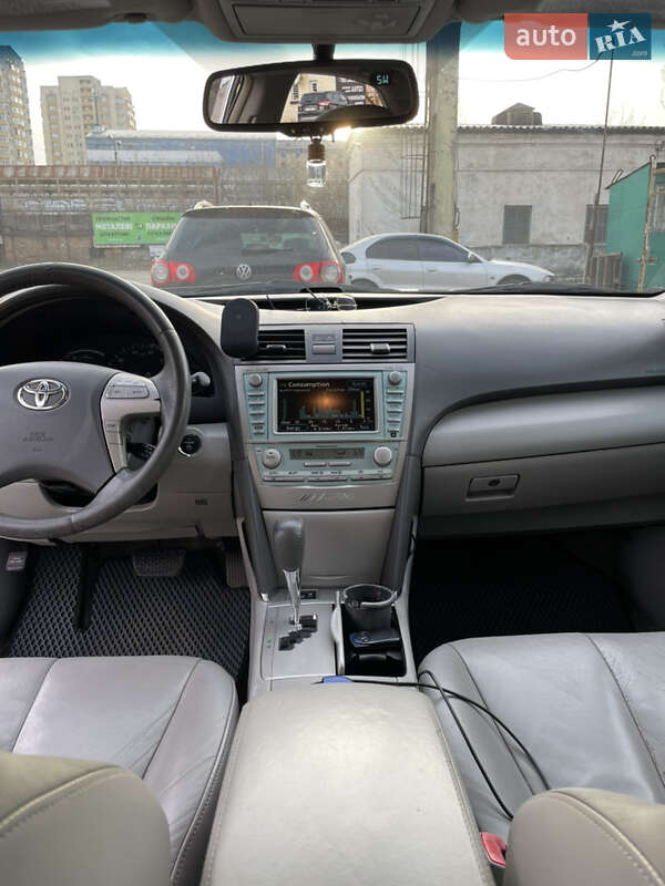 Седан Toyota Camry 2007 в Києві