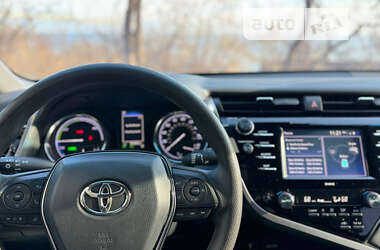 Седан Toyota Camry 2019 в Одесі
