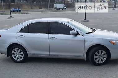 Седан Toyota Camry 2008 в Львові