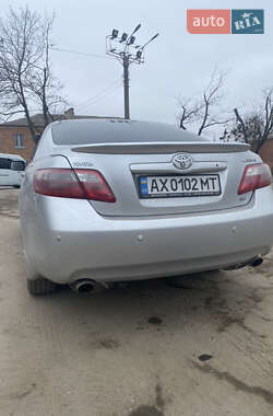 Седан Toyota Camry 2007 в Чугуєві