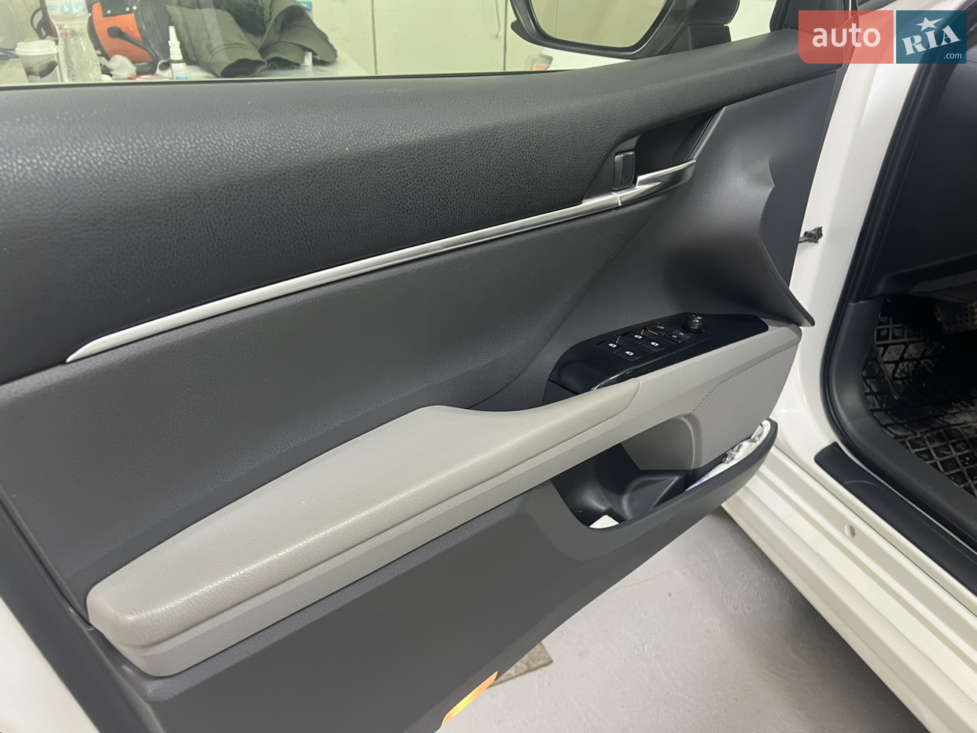 2017 Toyota Camry - мініатюра 10
