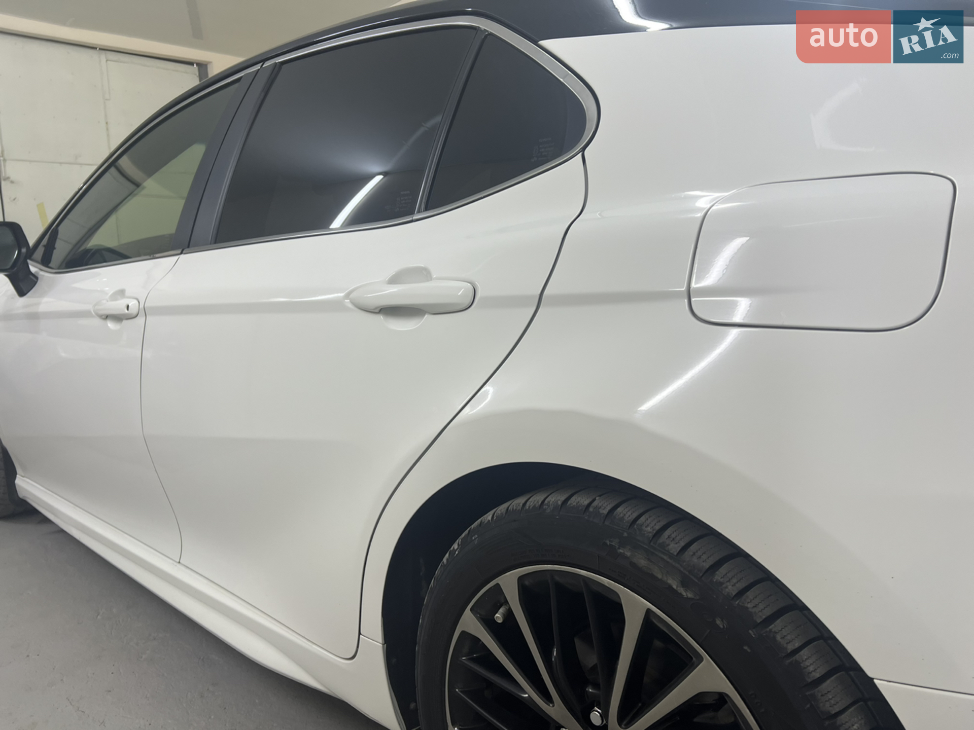 2017 Toyota Camry - мініатюра 12