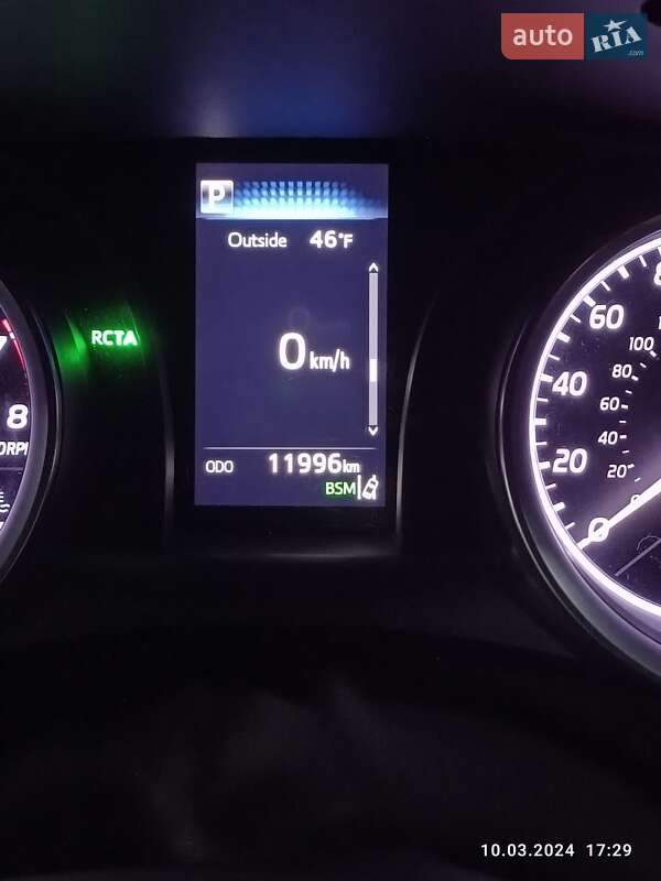 Седан Toyota Camry 2017 в Одесі