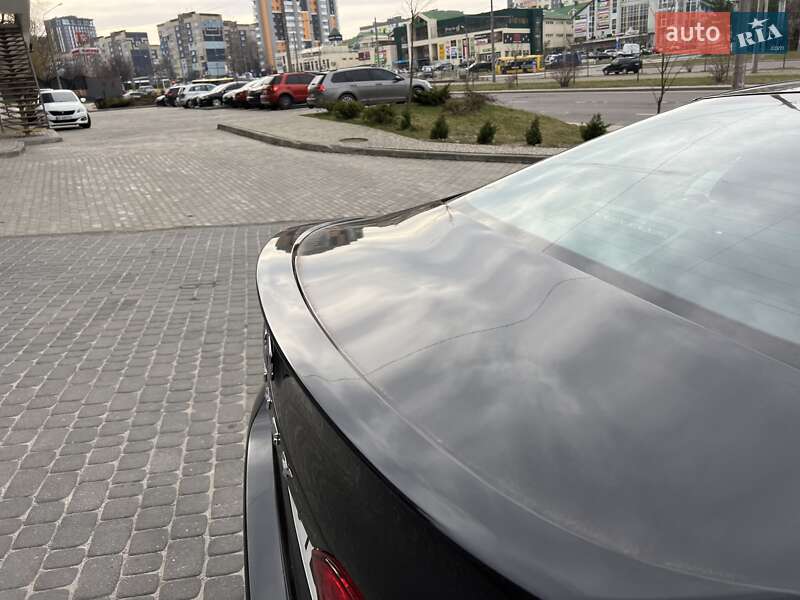 Седан Toyota Camry 2020 в Львове