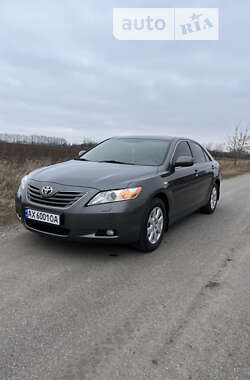 Седан Toyota Camry 2006 в Харькове