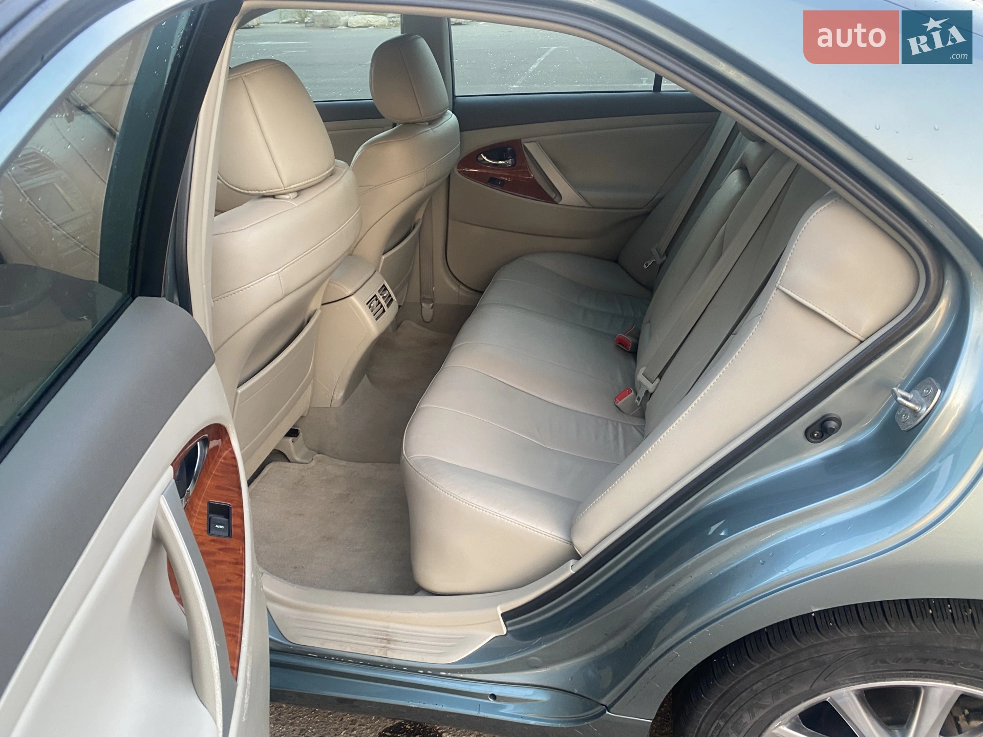 2010 Toyota Camry - мініатюра 12