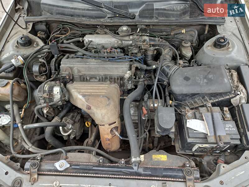 Седан Toyota Camry 2001 в Черкасах