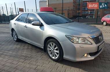 Седан Toyota Camry 2011 в 