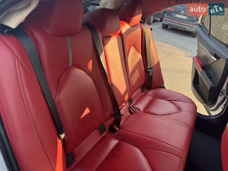 Седан Toyota Camry 2021 в Днепре фото 17 Седан Toyota Camry 2021 в Днепре