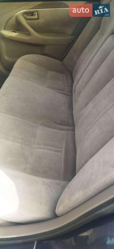 Седан Toyota Camry 1998 в Одесі