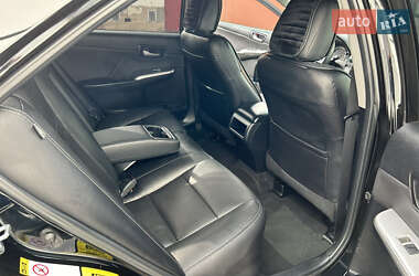 Седан Toyota Camry 2012 в Луцьку