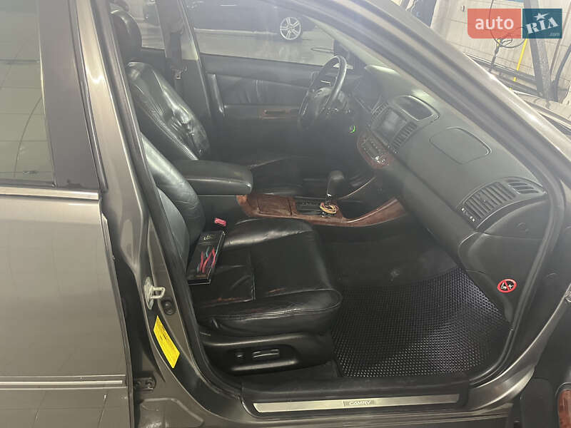 Седан Toyota Camry 2001 в Києві