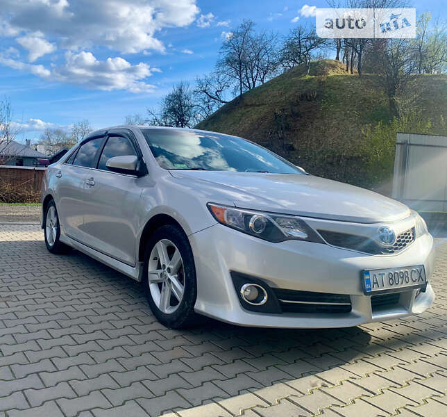 Toyota Camry 2013