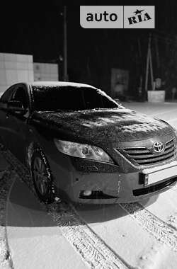 Седан Toyota Camry 2008 в Києві