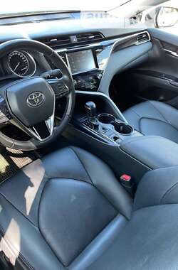 Седан Toyota Camry 2018 в Измаиле