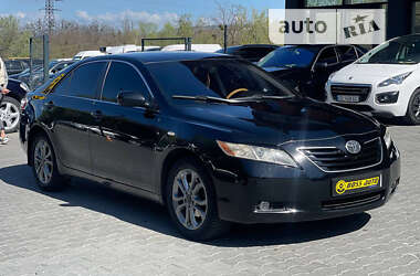 Седан Toyota Camry 2006 в Черновцах