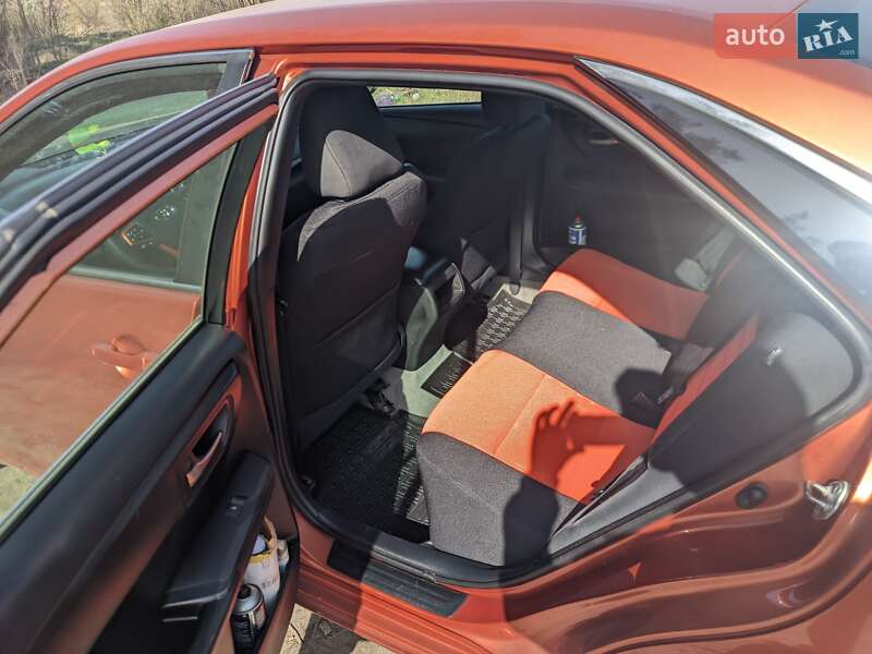 Седан Toyota Camry 2015 в Харкові