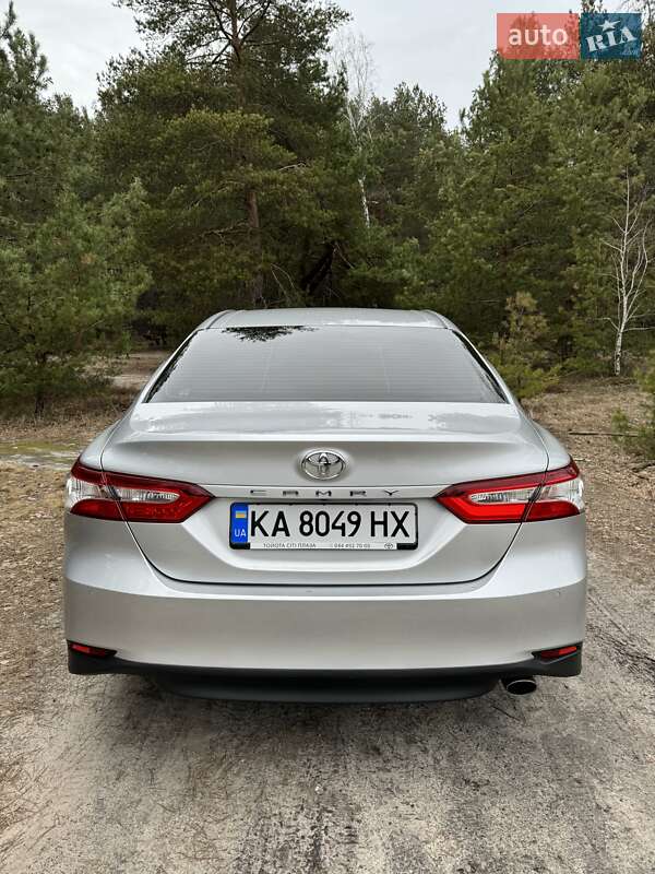 Седан Toyota Camry 2019 в Киеве фото 9 Седан Toyota Camry 2019 в Киеве