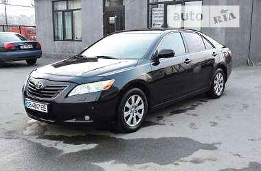 Седан Toyota Camry 2007 в Чернигове