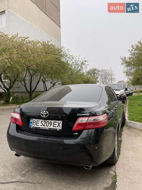 Седан Toyota Camry 2008 в Южноукраїнську