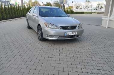 Седан Toyota Camry 2005 в Черновцах