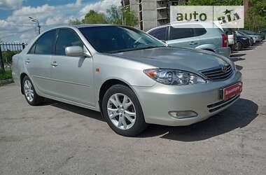 Седан Toyota Camry 2004 в Харкові