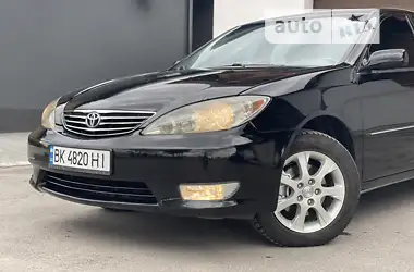 Toyota Camry 2005