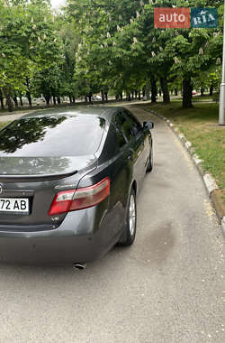 Седан Toyota Camry 2006 в 