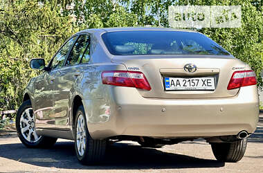 Седан Toyota Camry 2008 в Києві