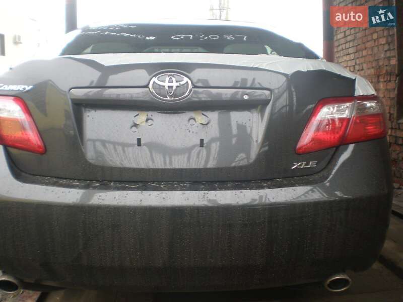 Седан Toyota Camry 2008 в Харькове