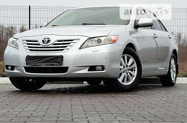 Седан Toyota Camry 2008 в Жовтих Водах