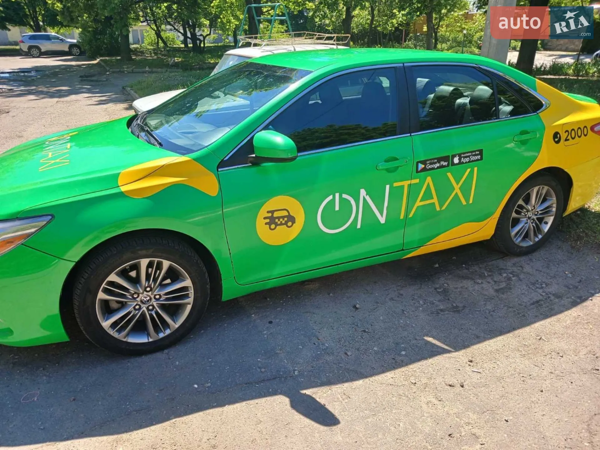 2017 Toyota Camry - мініатюра 2