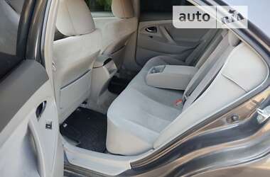 Седан Toyota Camry 2010 в Житомире