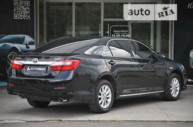 Седан Toyota Camry 2011 в Харкові