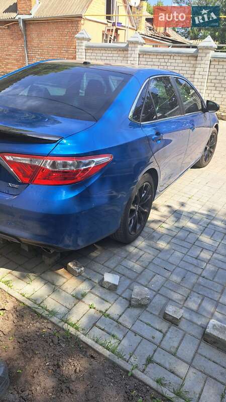 Седан Toyota Camry 2017 в Кропивницькому