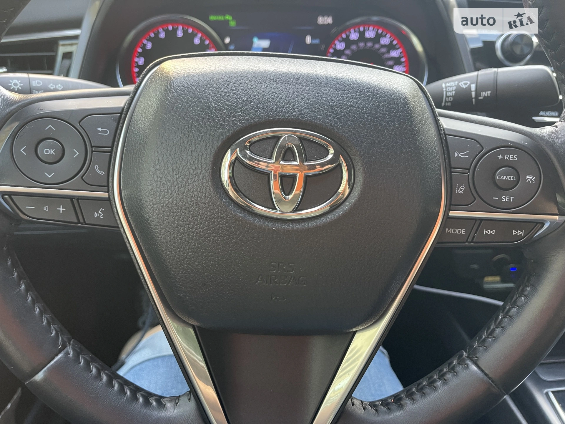 2020 Toyota Camry - мініатюра 6