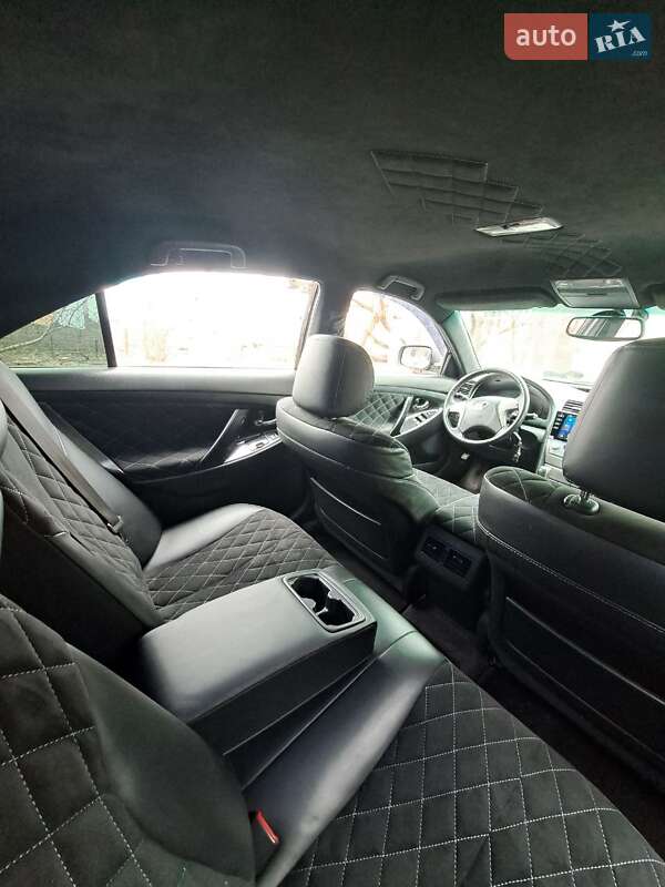 Седан Toyota Camry 2007 в Кривом Роге