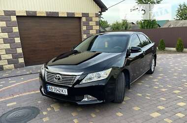 Седан Toyota Camry 2011 в Тульчині