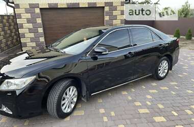 Седан Toyota Camry 2011 в Тульчині