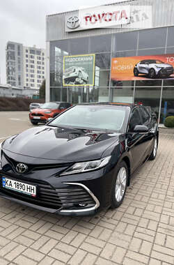 Седан Toyota Camry 2021 в Луцьку