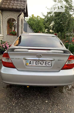 Седан Toyota Camry 2004 в Богуславі