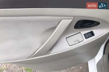 Седан Toyota Camry 2008 в 