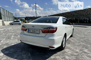 Седан Toyota Camry 2014 в Львові