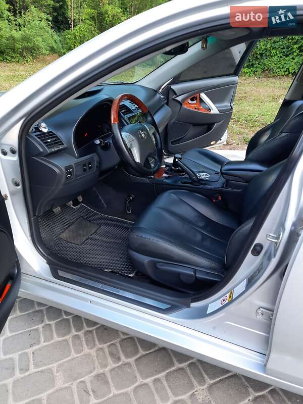 Седан Toyota Camry 2008 в Миколаєві