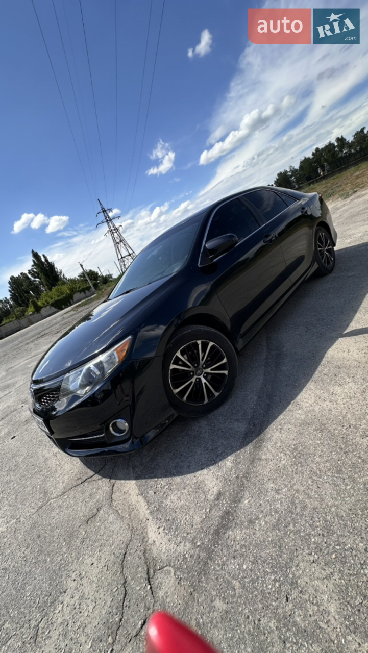 2013 Toyota Camry - мініатюра 15