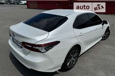 Седан Toyota Camry 2022 в Києві