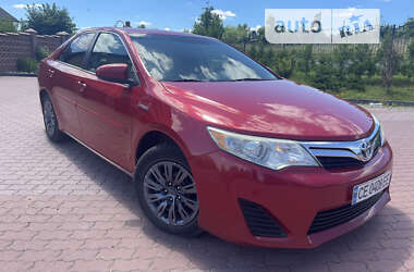 Седан Toyota Camry 2013 в Чернівцях