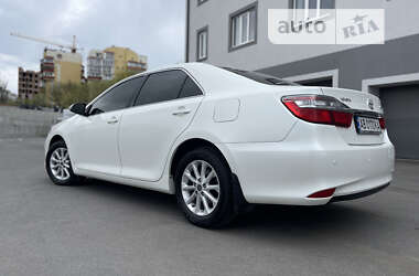 Седан Toyota Camry 2015 в Вінниці